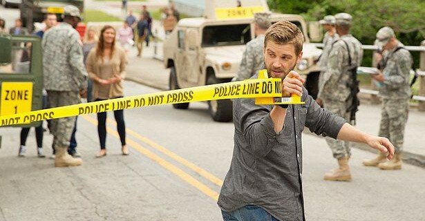 Barbie (Mike Vogel) cordones off the Dome in 'Blue On Blue'