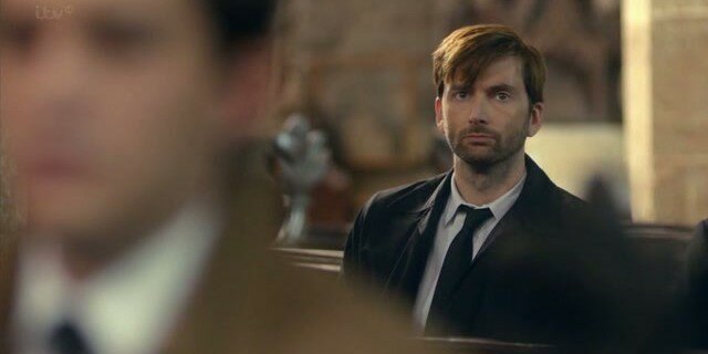 Hardy (David Tennant) suffers his worst attack yet in the closing scene of Broadchurch 1x06