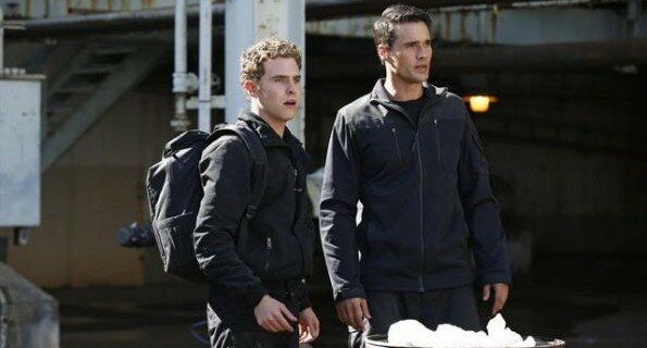 Fitz (Iain De Castecker) and Ward (Brett Dalton) suit up for a mission in 'The Hub'