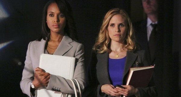 Liv (Kerry Washington) and Candy (Sally Pressman) watching in the wings